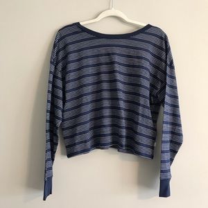 Levi’s | Oversized Cropped Top With Bow